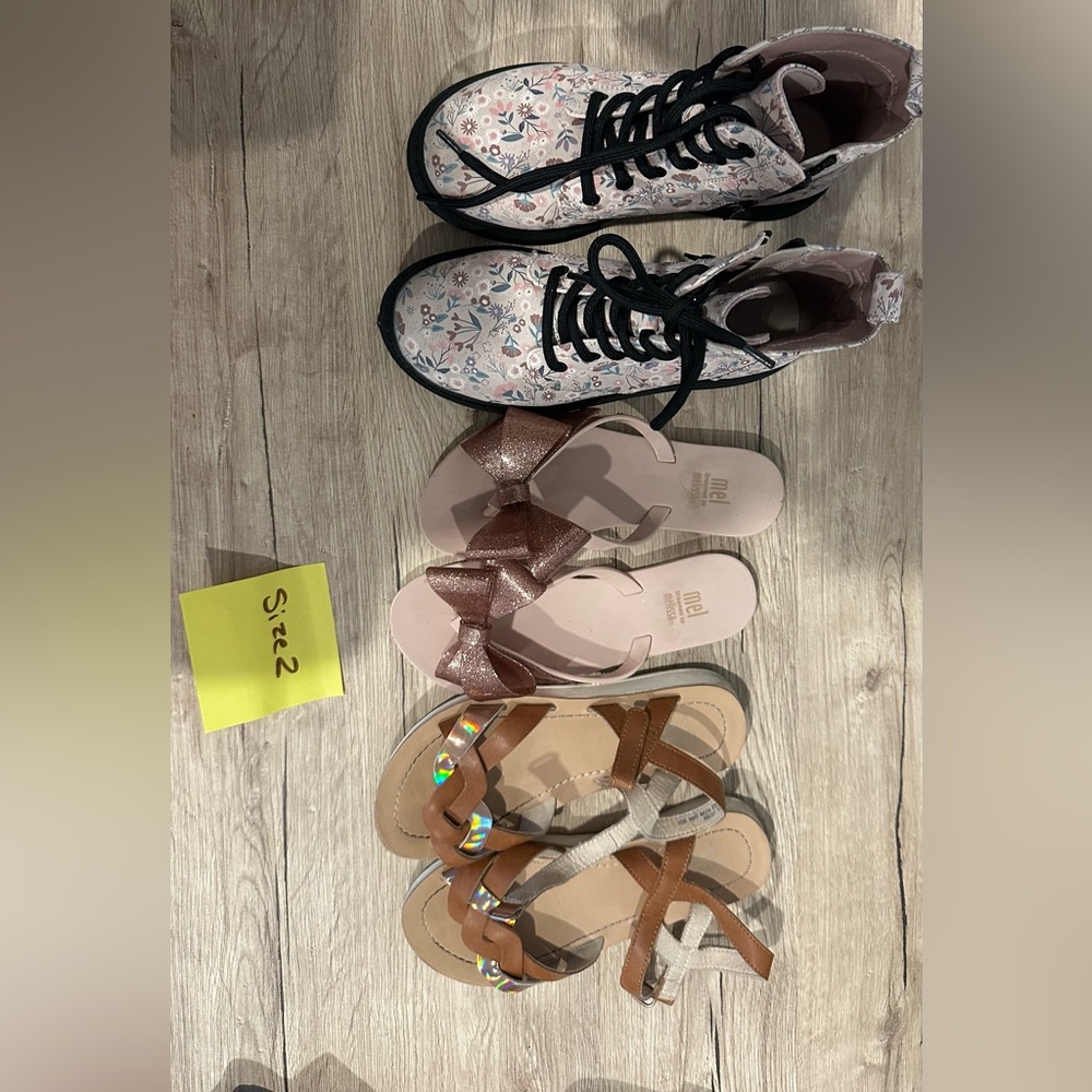 Floral High-Top Sneakers and Sandals Set
